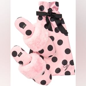 Victoria's Secret Signature Satin Polka Dot Slippers